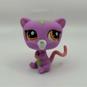 Purple Cat Figurine with Orange Eyes Little Pet Store LPS Possum REAL